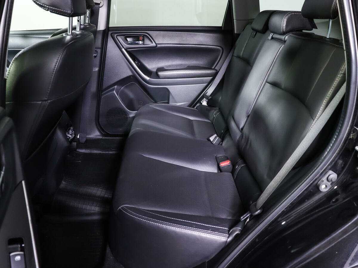 Subaru Forester 2017 года с пробегом. Фото: #7