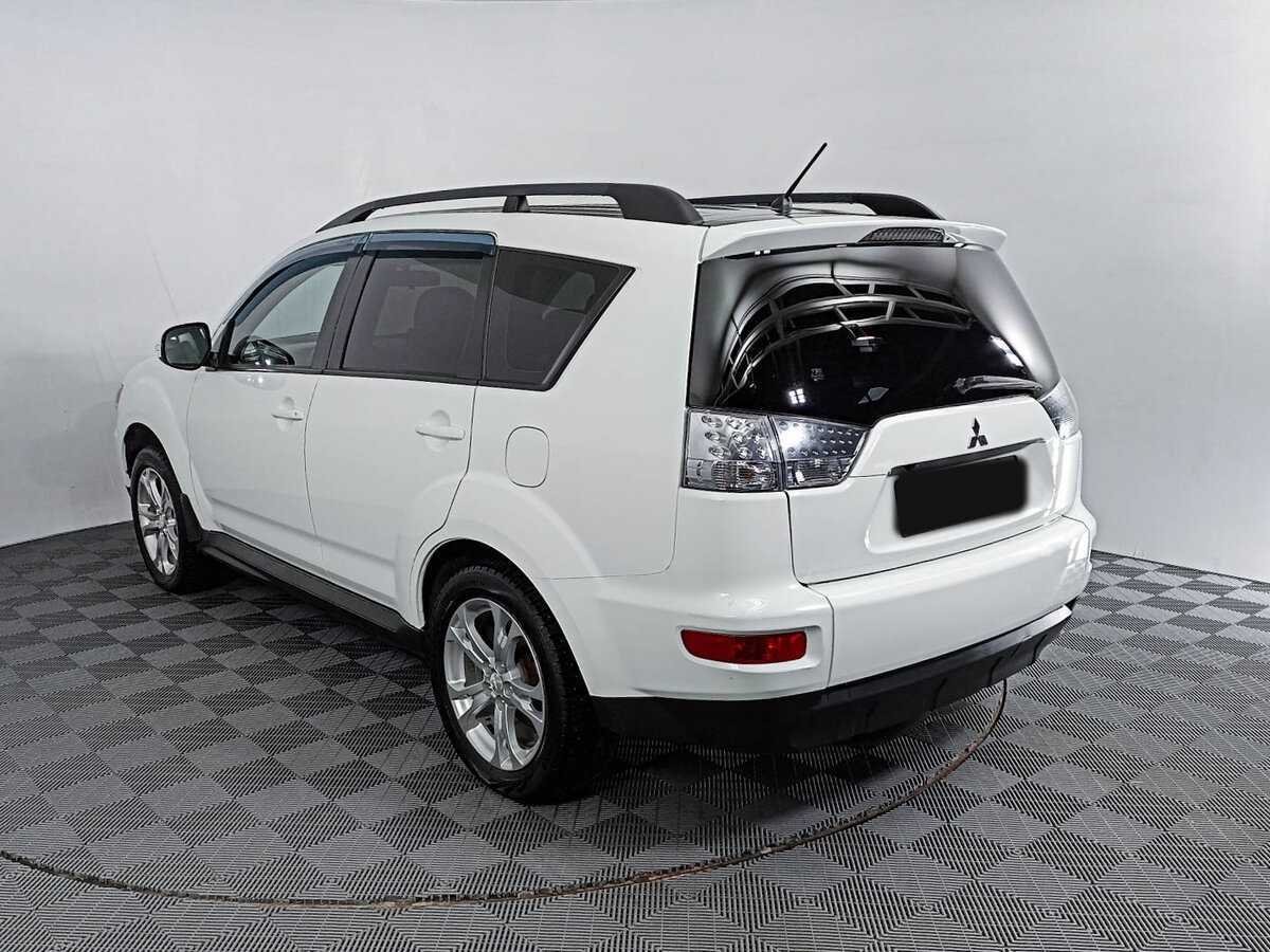 Mitsubishi Outlander 2012 года с пробегом. Фото: #6