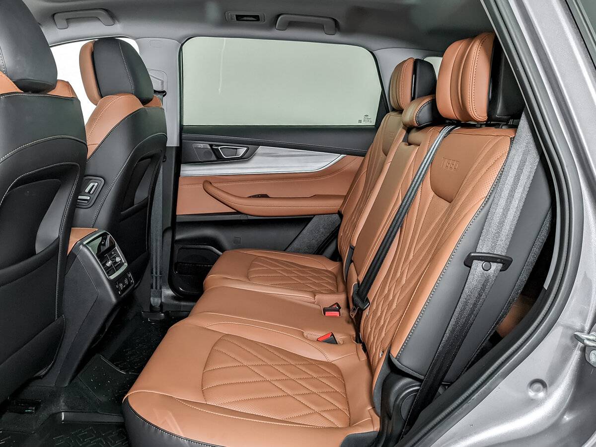 Chery Tiggo 8 Pro Max 2023 года с пробегом. Фото: #10