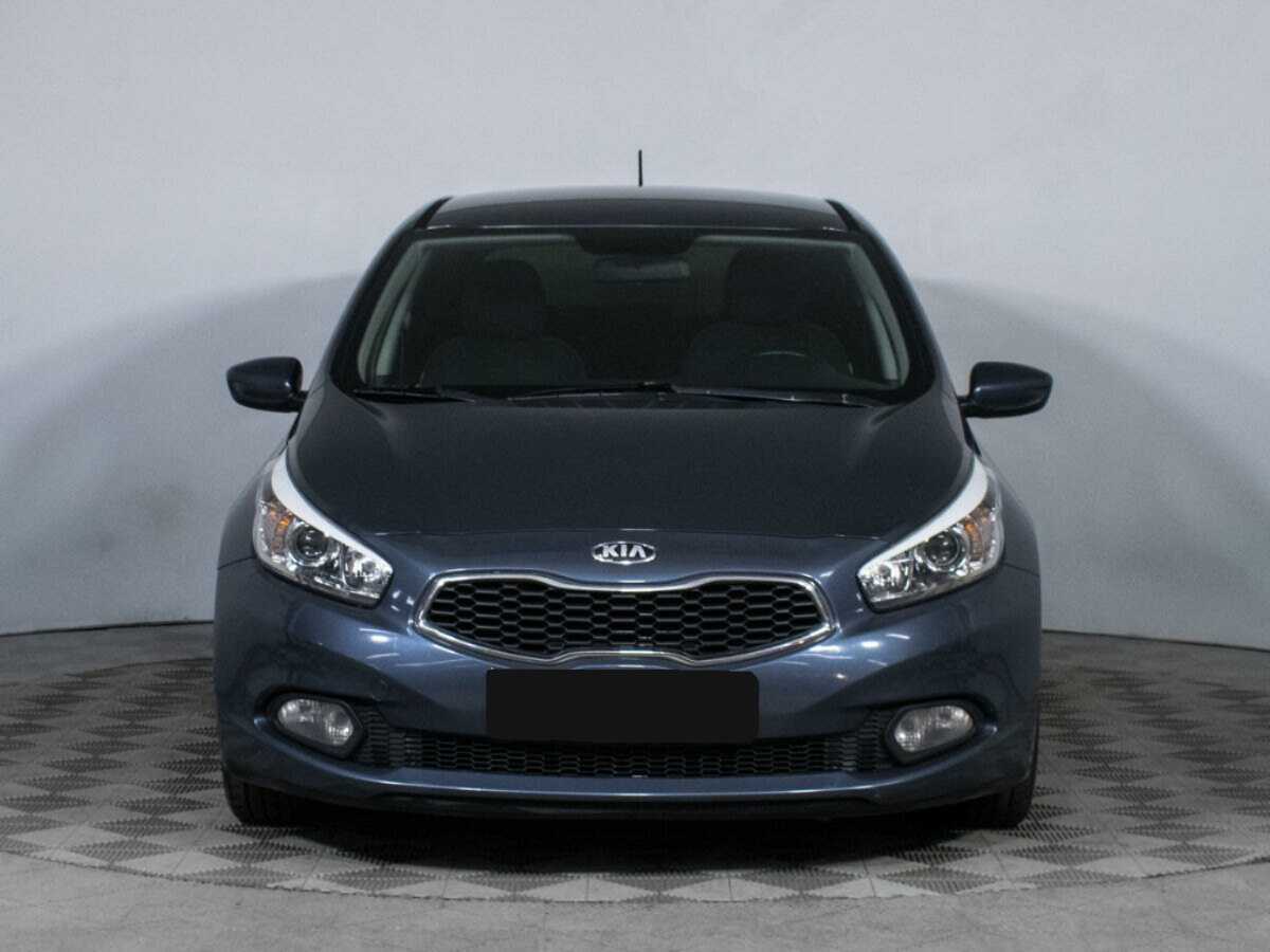 Kia Ceed 2013 года с пробегом. Фото: #1