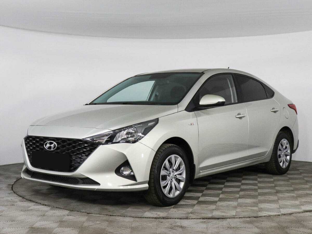 Hyundai Solaris 2020 года с пробегом. Посмотреть фото