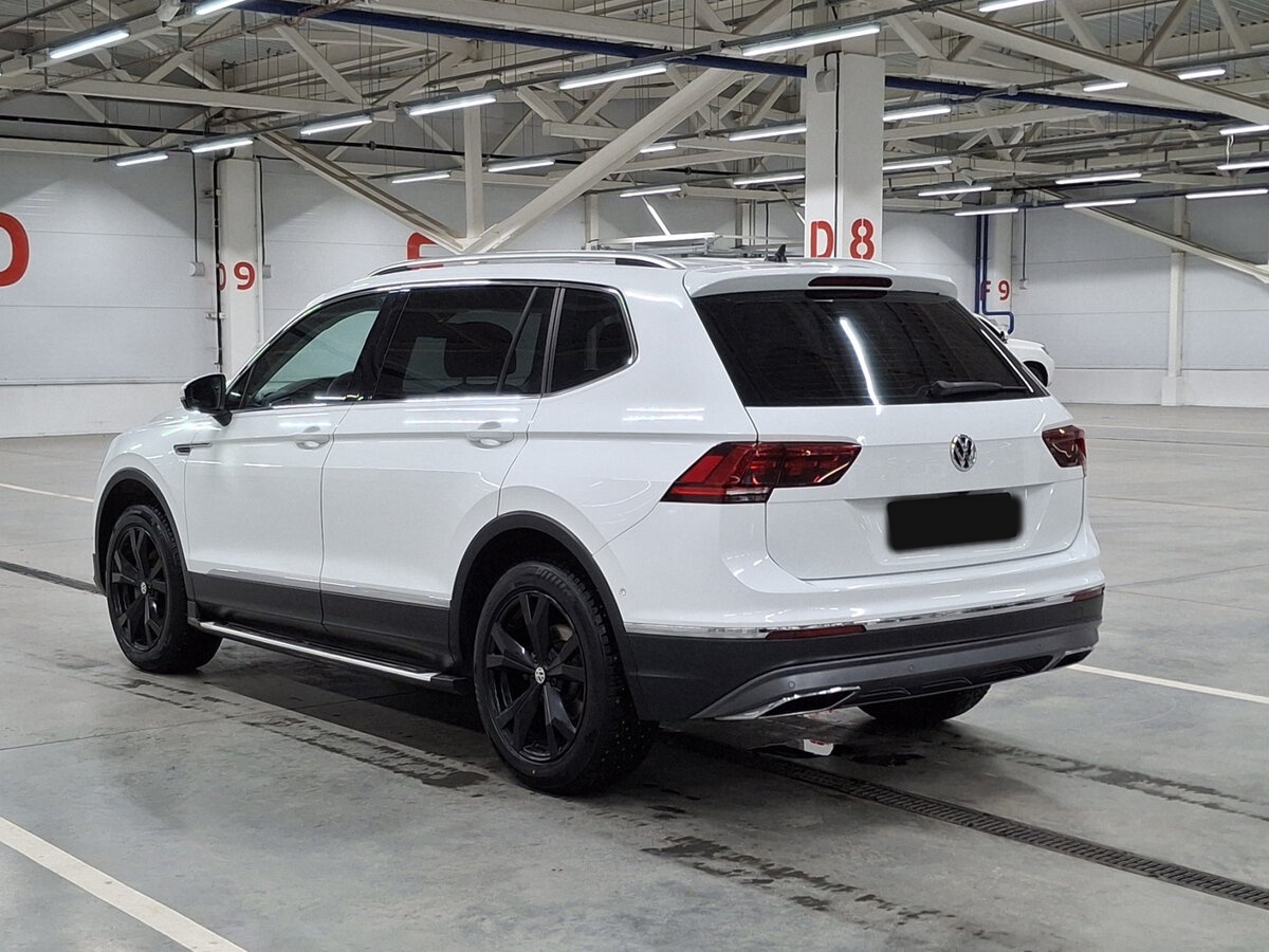 Volkswagen Tiguan 2018 года с пробегом. Фото: #6