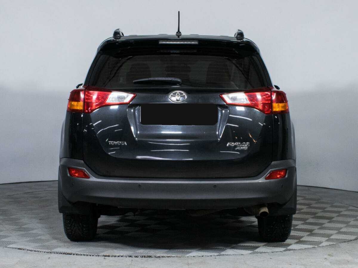 Toyota RAV4 2015 года с пробегом. Фото: #5