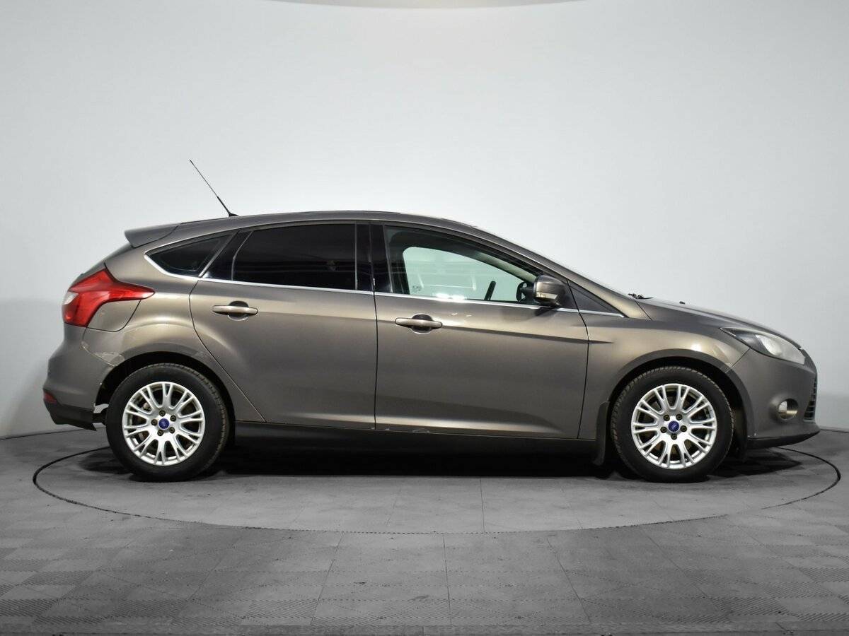 Ford Focus 2013 года с пробегом. Фото: #3