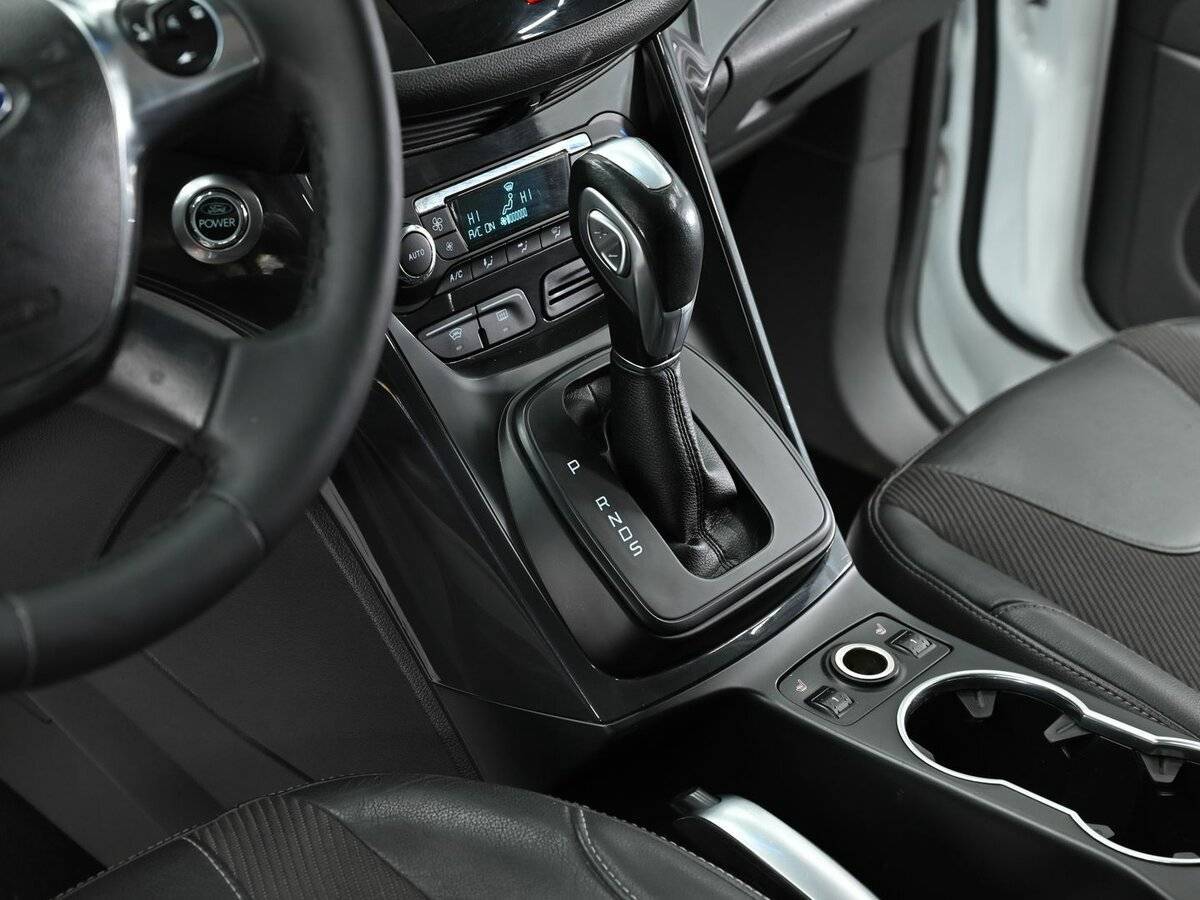 Ford Kuga 2013 года с пробегом. Фото: #8