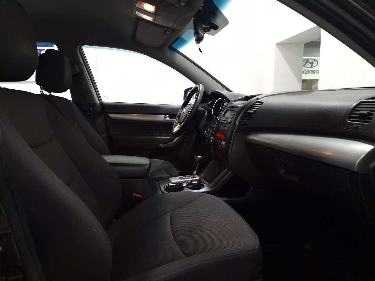 Kia Sorento 2012 года с пробегом. Фото: #12