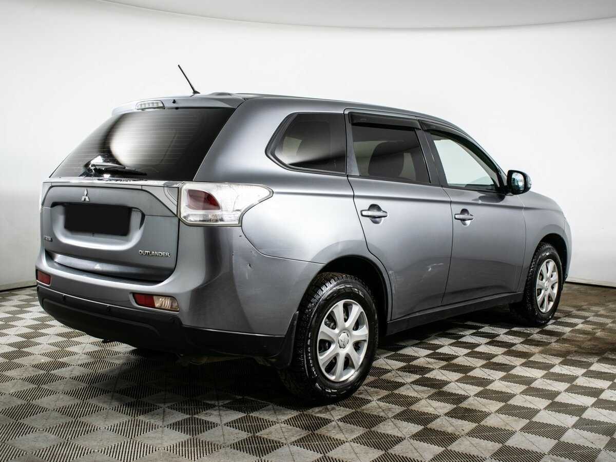 Mitsubishi Outlander 2012 года с пробегом. Фото: #4