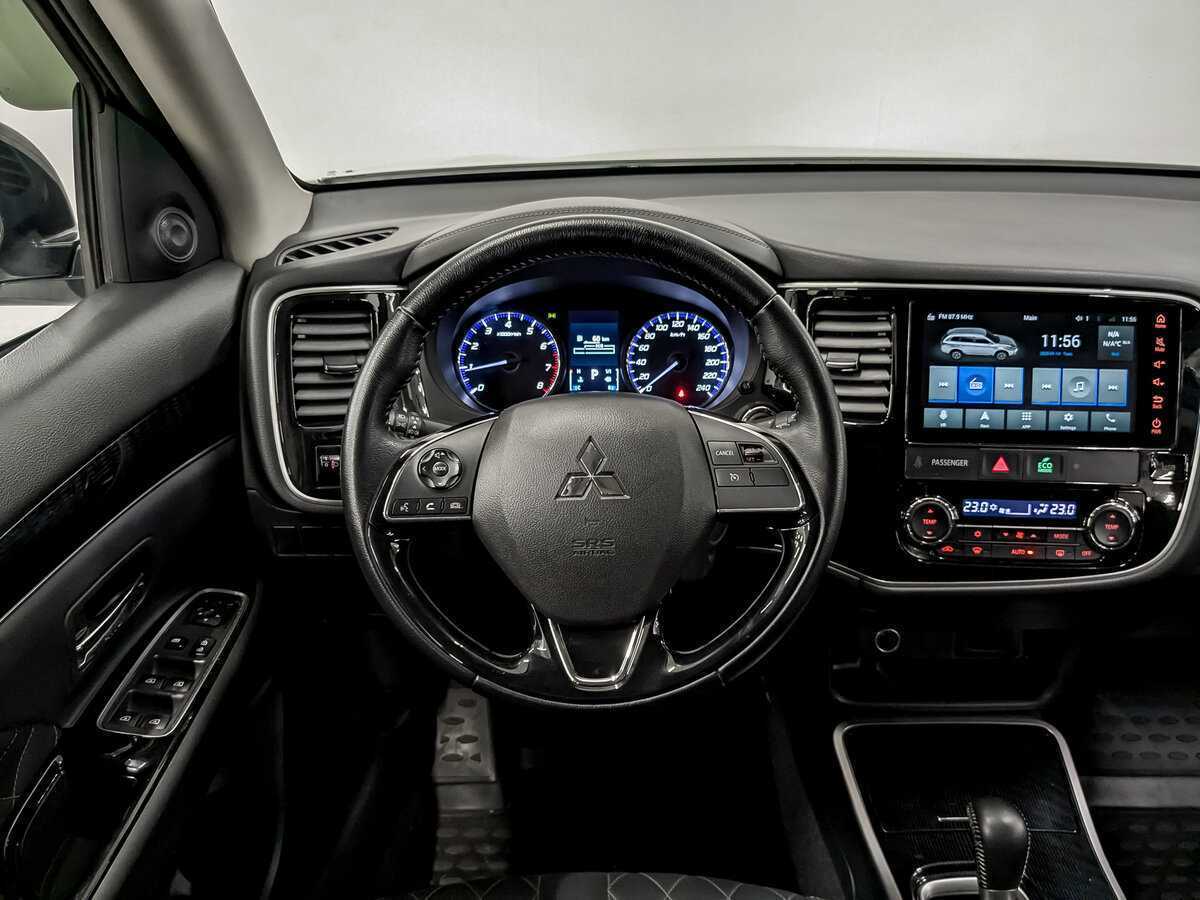 Mitsubishi Outlander 2022 года с пробегом. Фото: #21