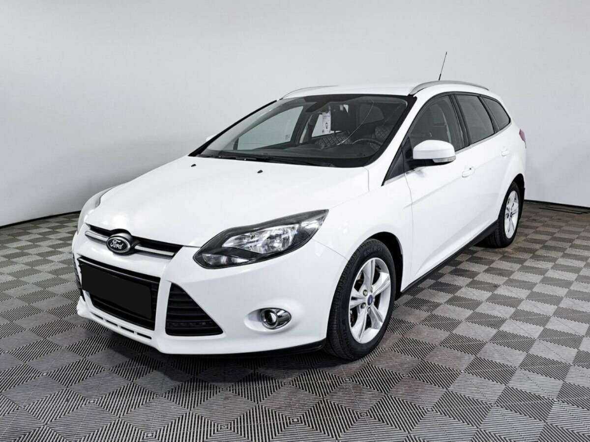 Ford Focus 2012 года с пробегом. Посмотреть фото