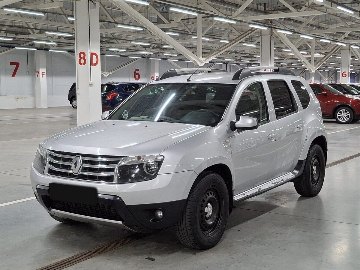 Renault Duster 2012 года с пробегом. Посмотреть фото