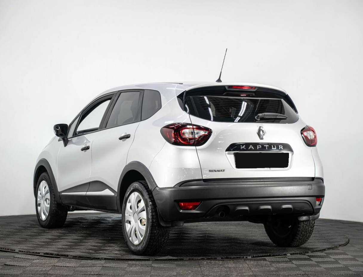 Renault Kaptur 2018 года с пробегом. Фото: #3