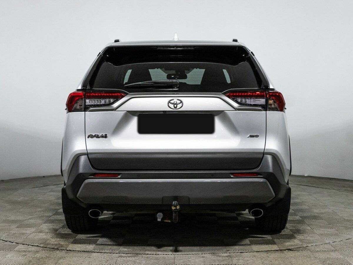 Toyota RAV4 2020 года с пробегом. Фото: #5