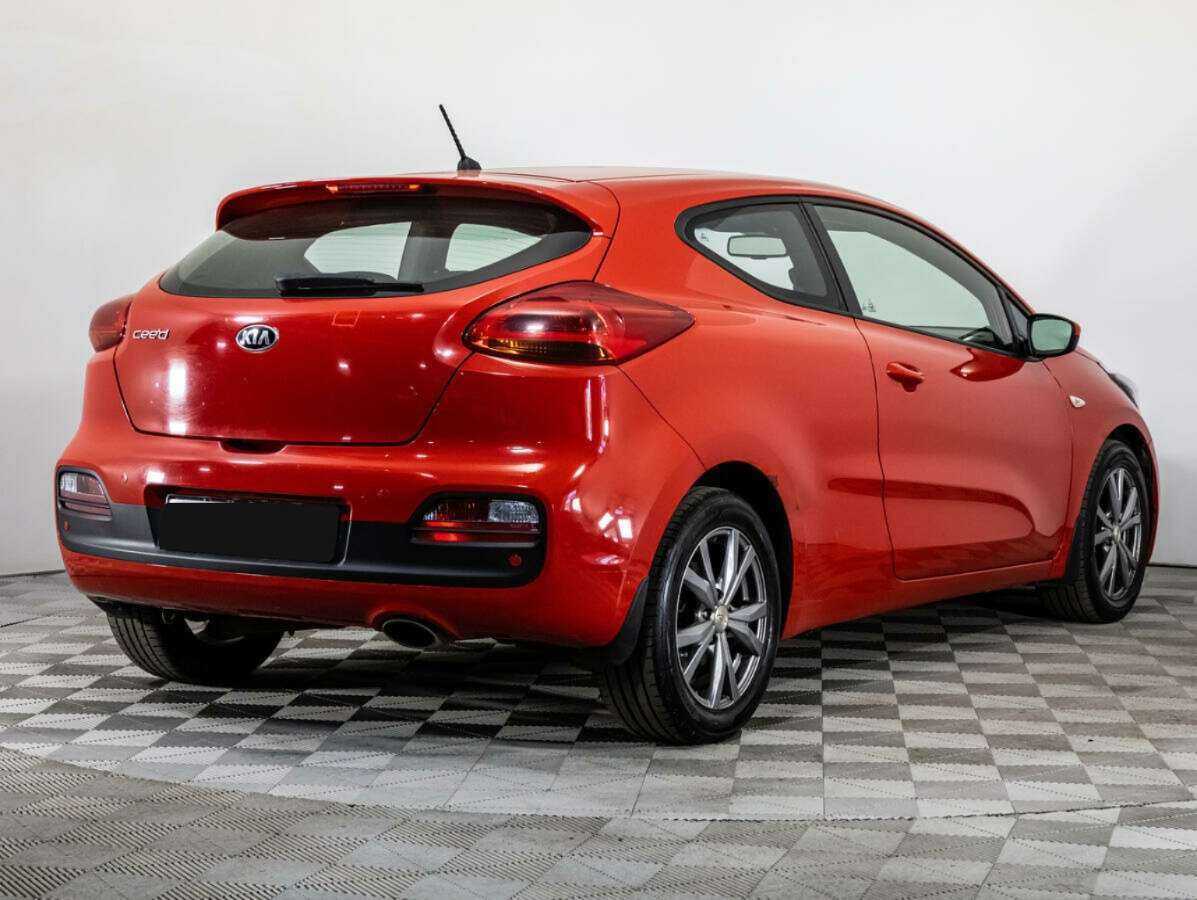Kia Ceed 2014 года с пробегом. Фото: #4