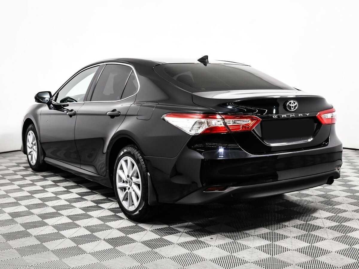 Toyota Camry 2022 года с пробегом. Фото: #6