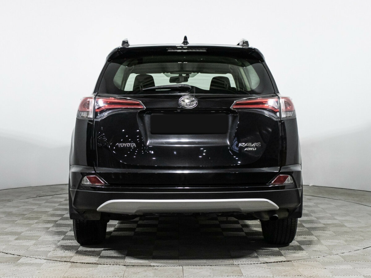 Toyota RAV4 2015 года с пробегом. Фото: #4