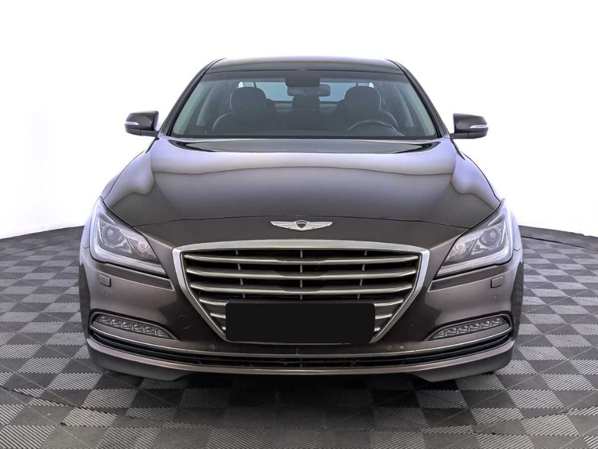 Hyundai Genesis 2015 года с пробегом. Фото: #1