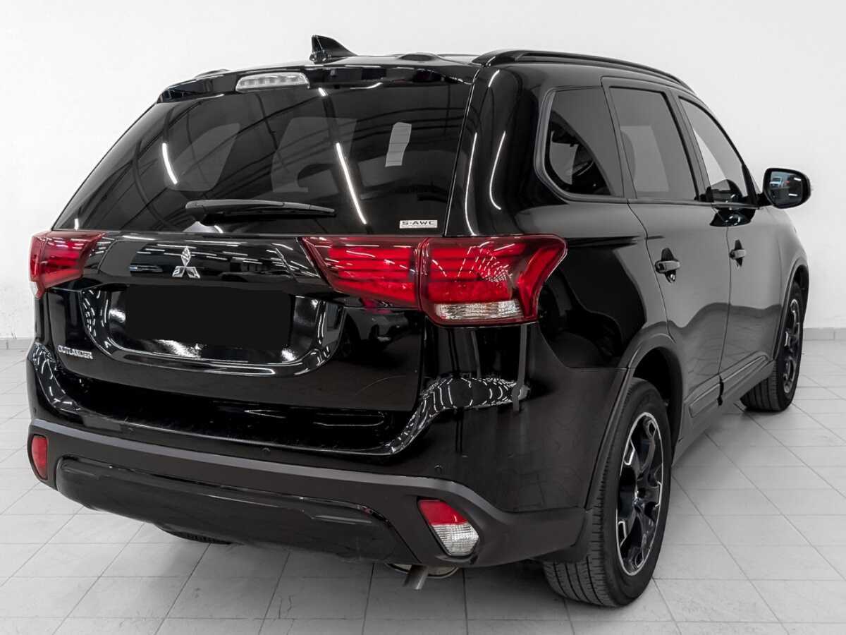 Mitsubishi Outlander 2021 года с пробегом. Фото: #4