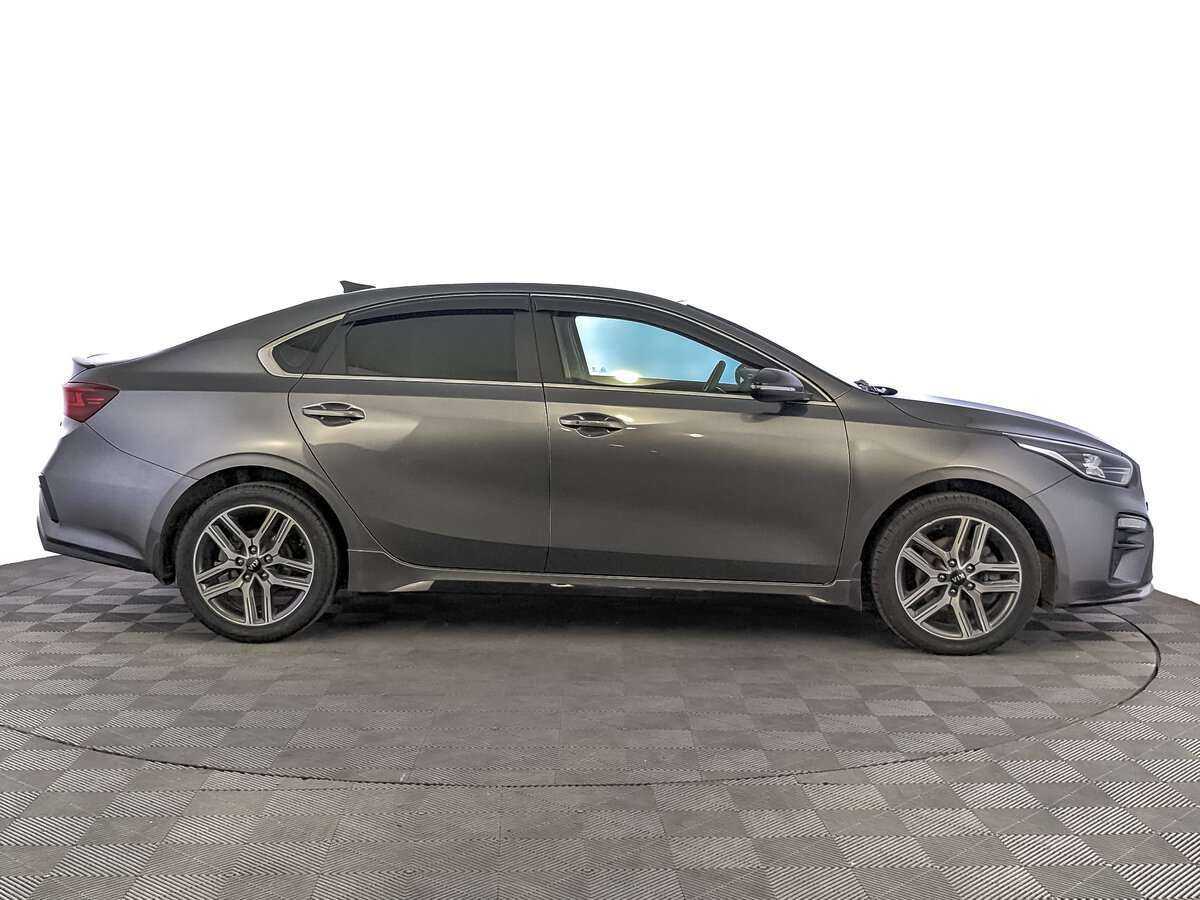 Kia Cerato 2021 года с пробегом. Фото: #3