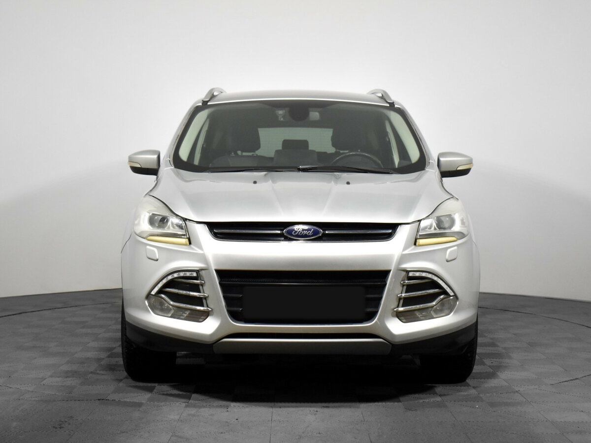 Ford Kuga 2013 года с пробегом. Фото: #1