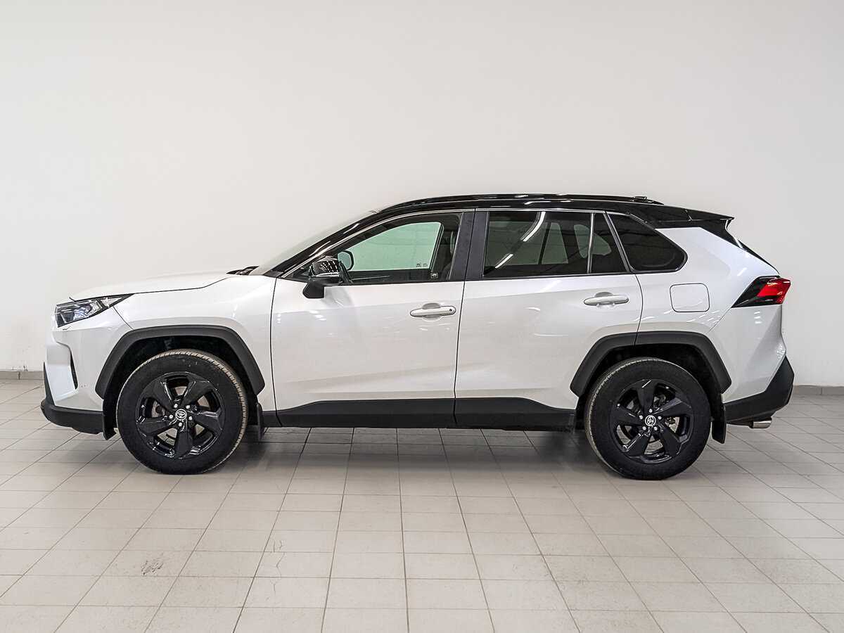 Toyota RAV4 2021 года с пробегом. Фото: #7
