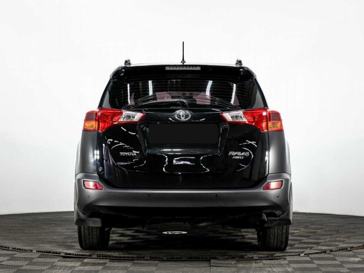 Toyota RAV4 2014 года с пробегом. Фото: #4