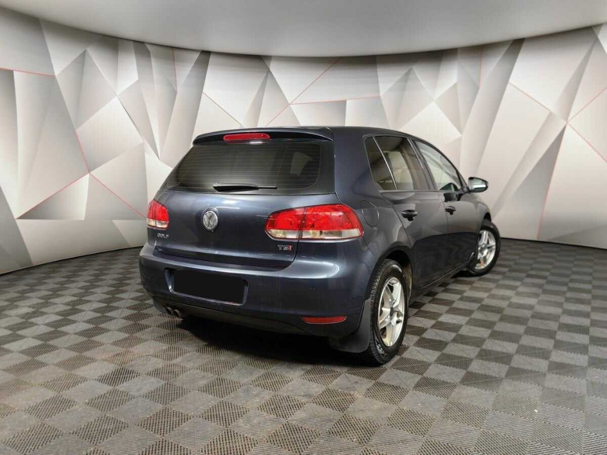 Volkswagen Golf 2012 года с пробегом. Фото: #1