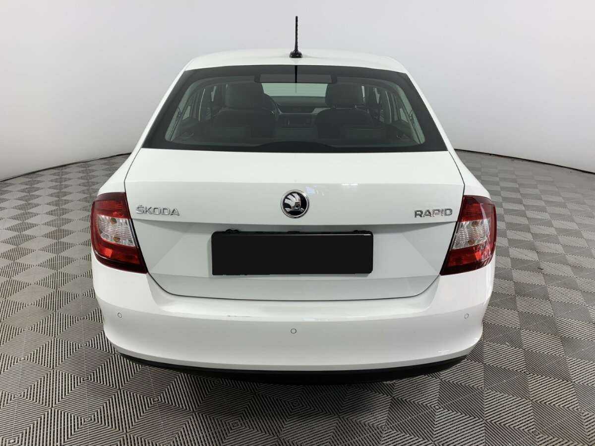 Skoda Rapid 2019 года с пробегом. Фото: #5