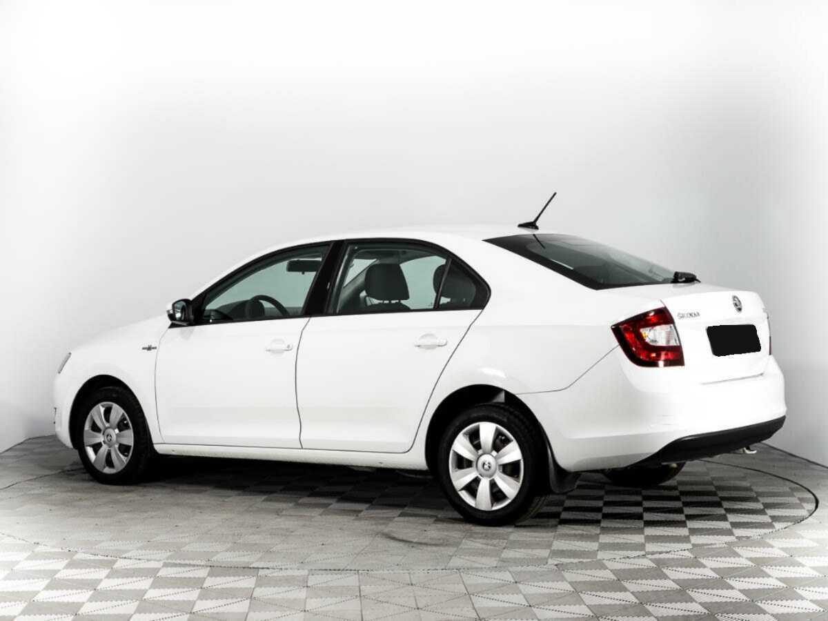 Skoda Rapid 2019 года с пробегом. Фото: #6