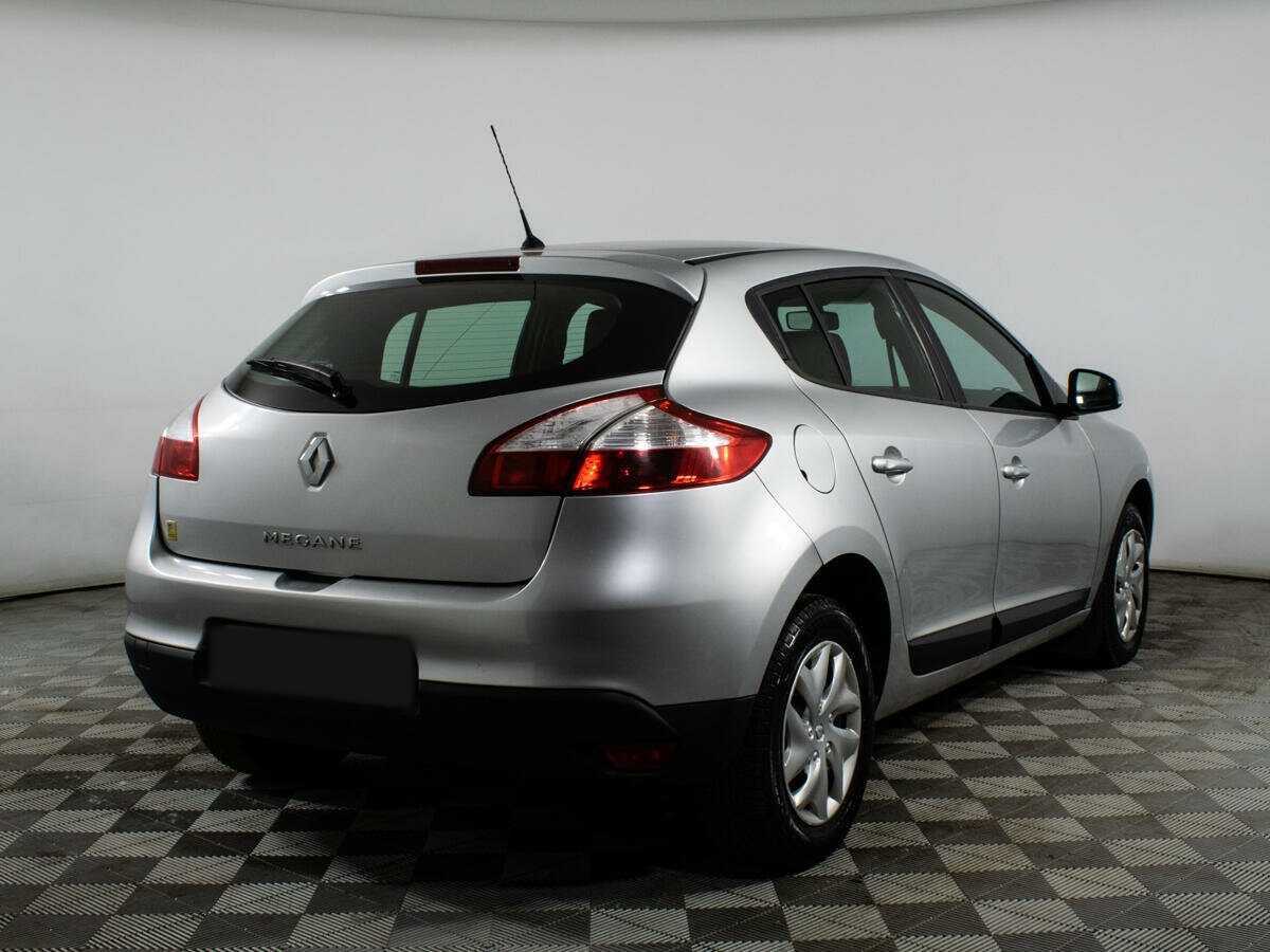 Renault Megane 2012 года с пробегом. Фото: #3