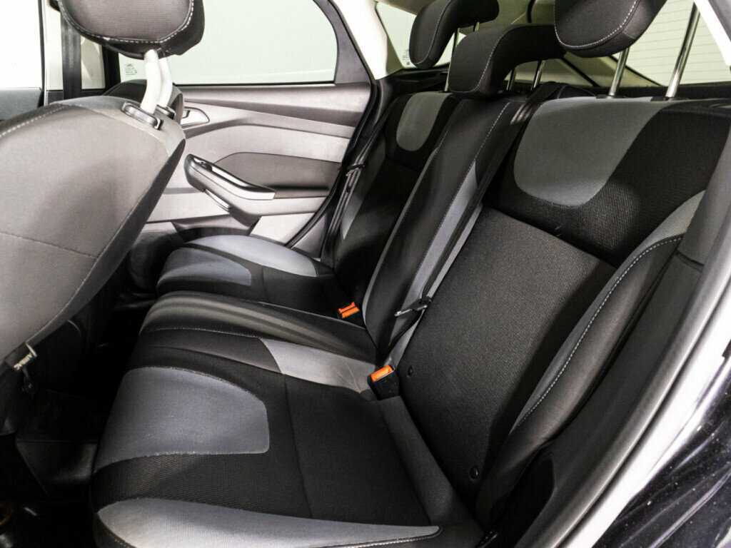 Ford Focus 2013 года с пробегом. Фото: #9