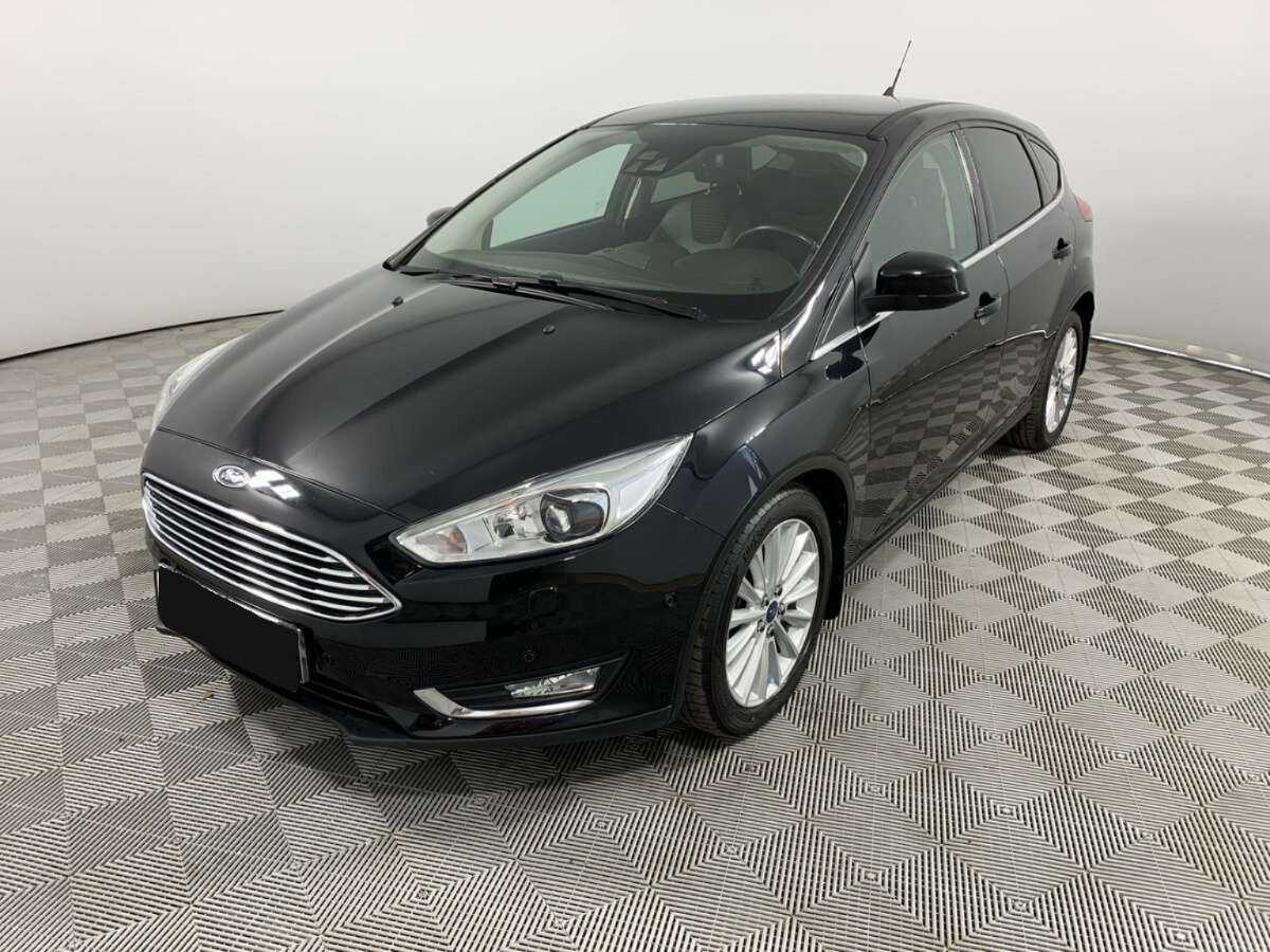 Ford Focus 2017 года с пробегом. Посмотреть фото