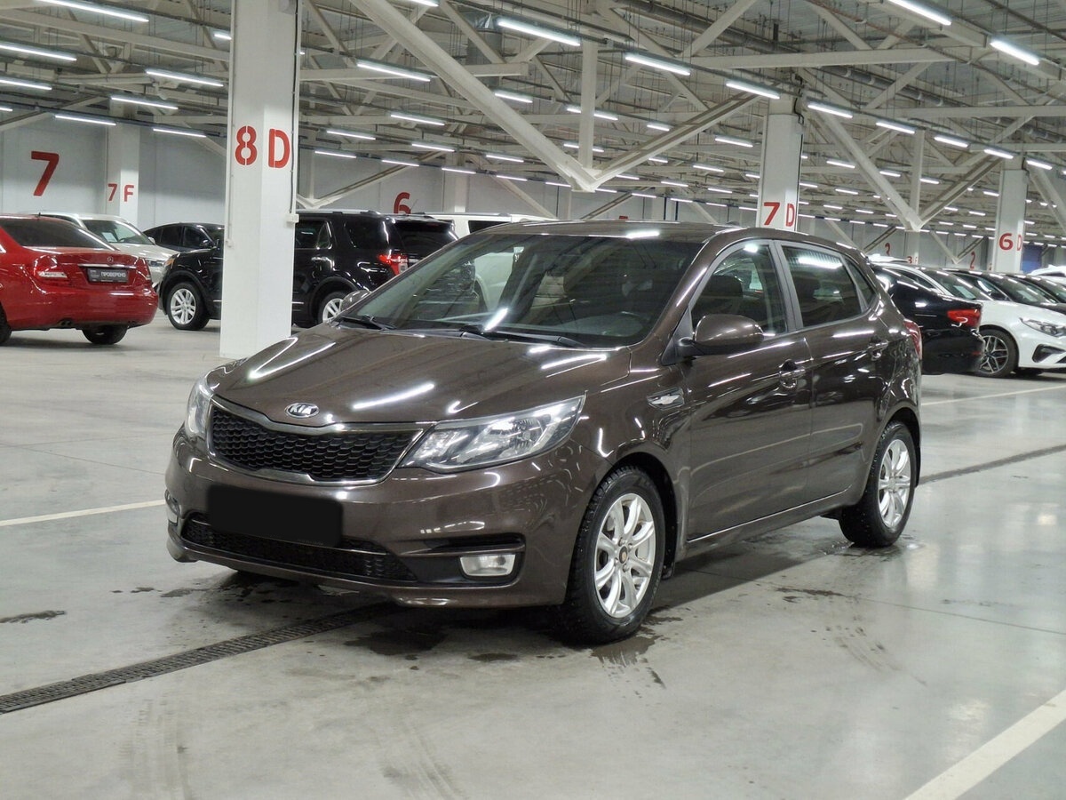 Kia Rio 2017 года с пробегом. Посмотреть фото