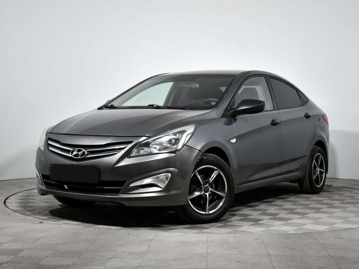 Hyundai Solaris 2014 года с пробегом. Посмотреть фото
