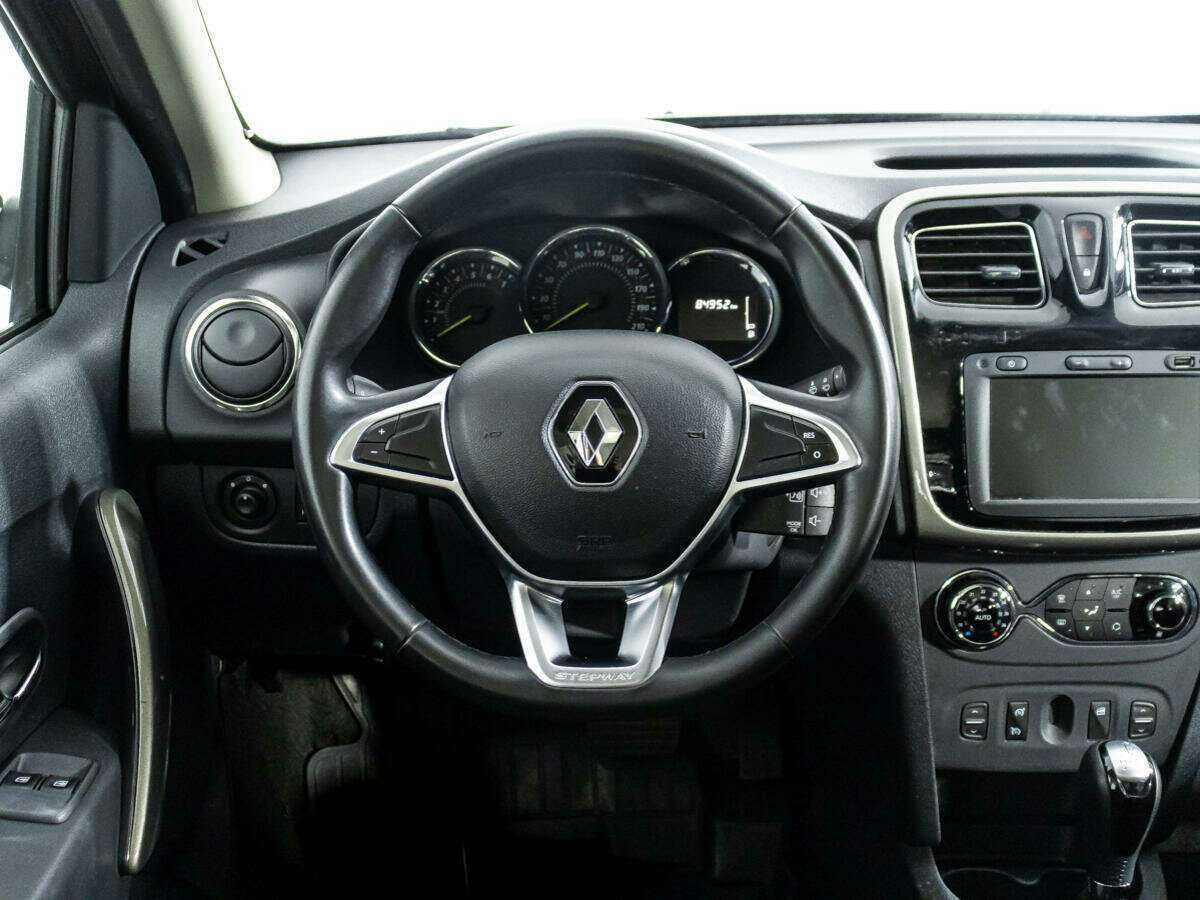Renault Sandero 2018 года с пробегом. Фото: #17