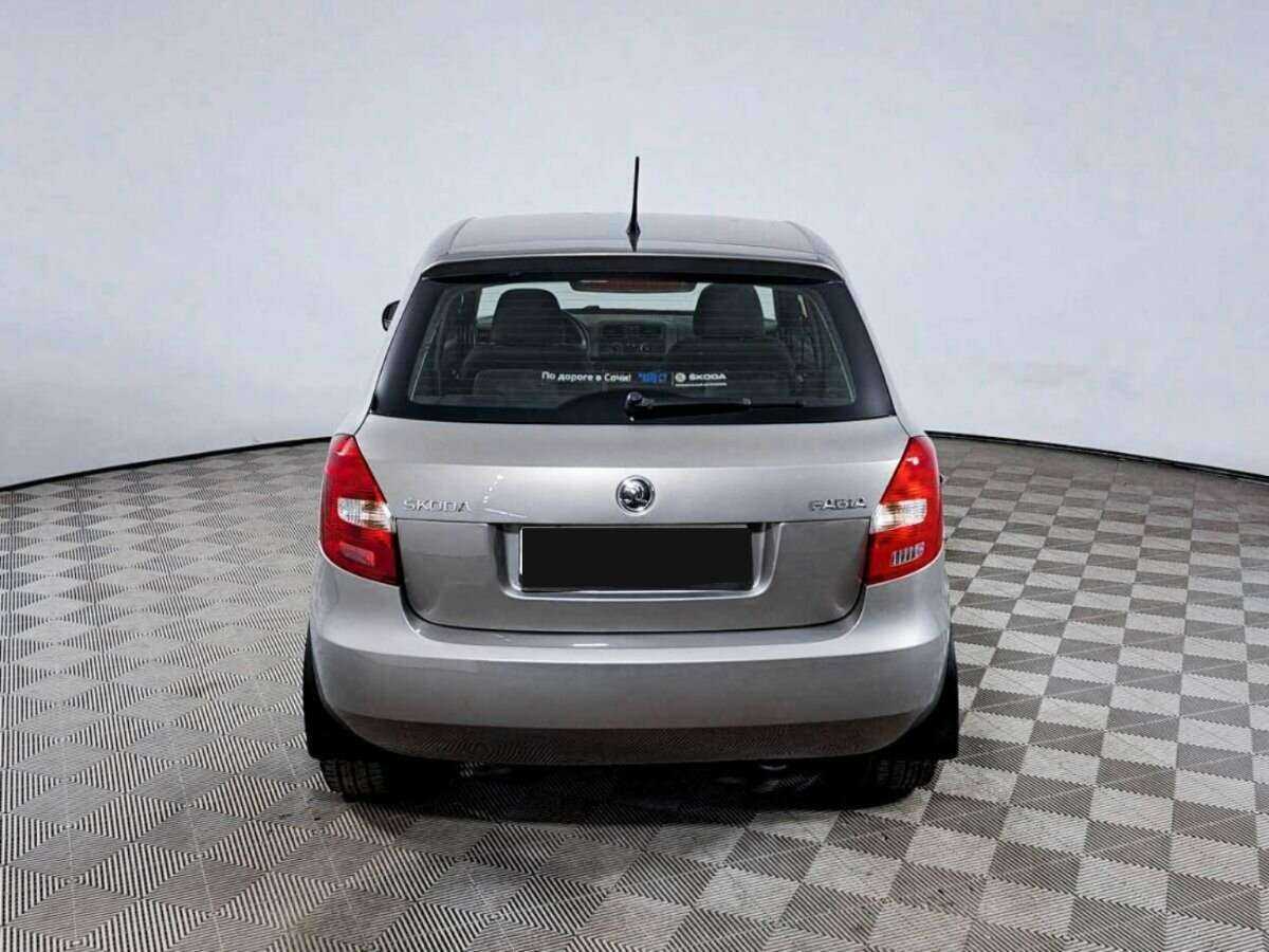 Skoda Fabia 2013 года с пробегом. Фото: #5