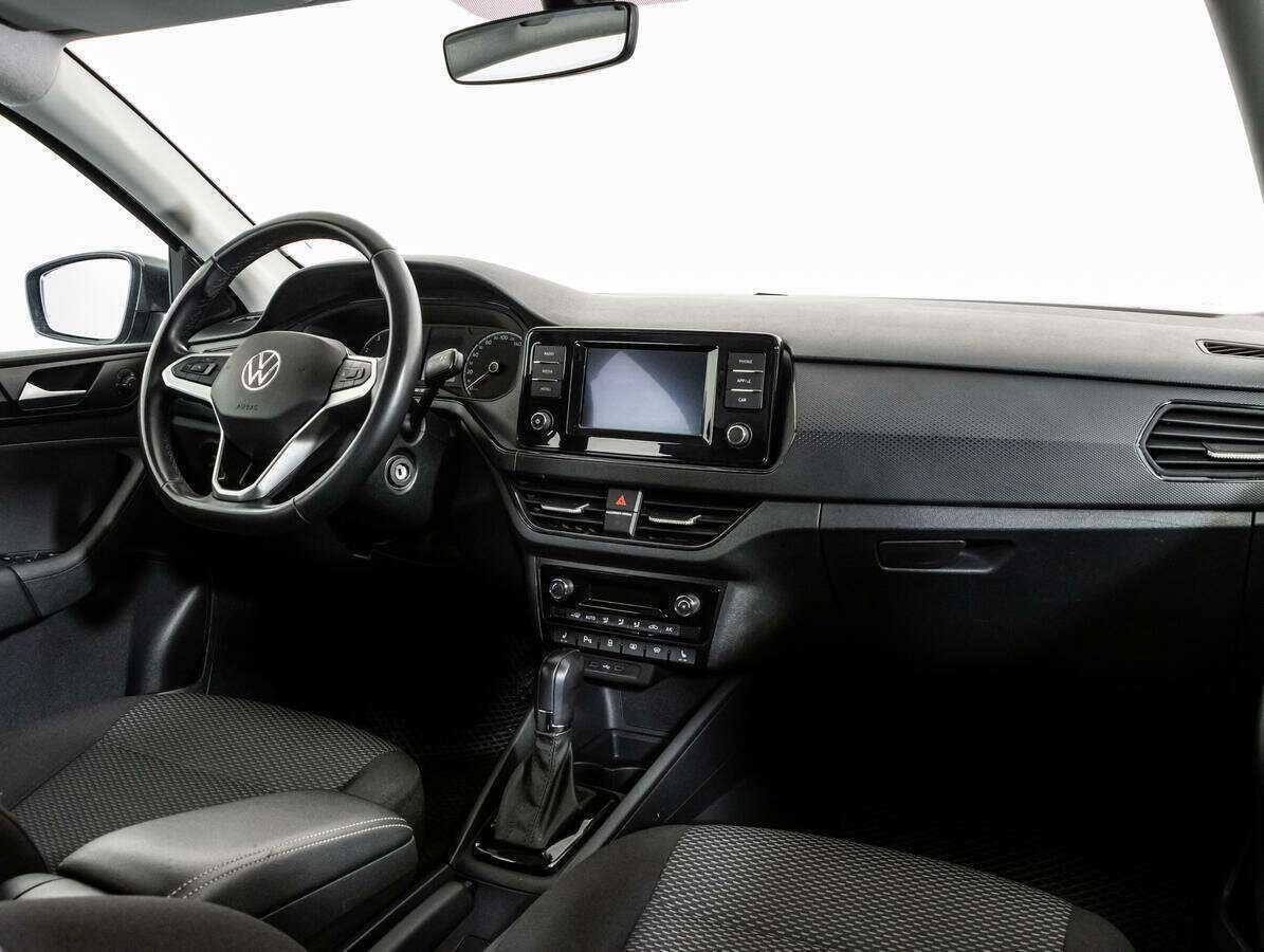 Volkswagen Polo 2021 года с пробегом. Фото: #8