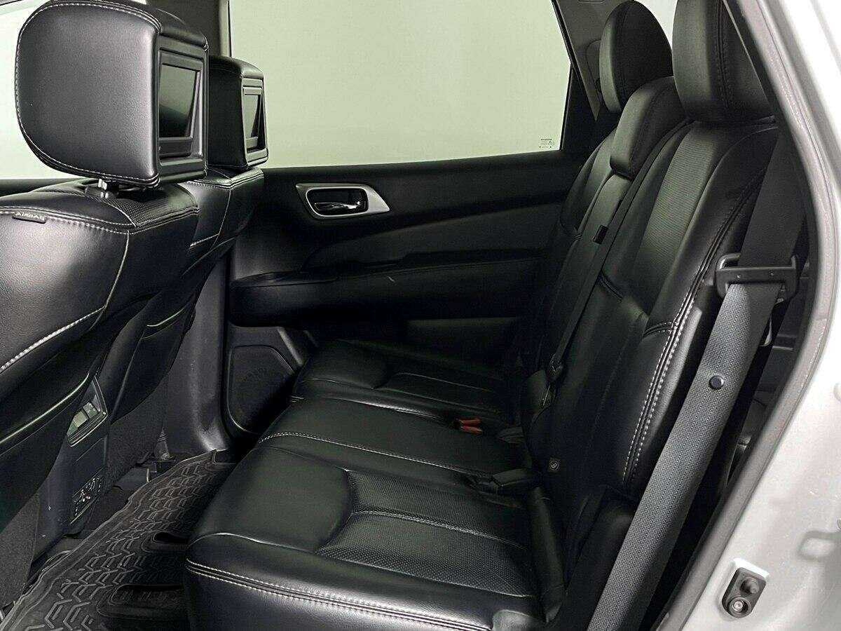 Nissan Pathfinder 2015 года с пробегом. Фото: #6