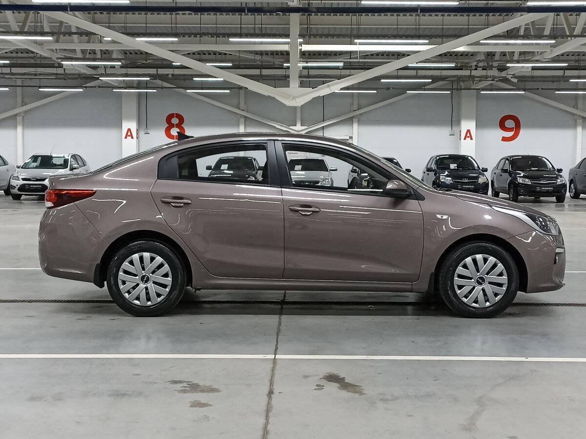 Kia Rio 2018 года с пробегом. Фото: #3