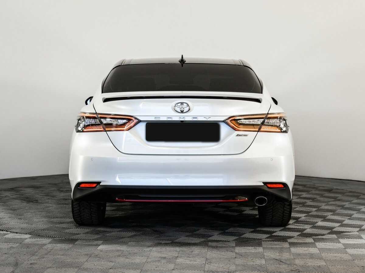 Toyota Camry 2020 года с пробегом. Фото: #4