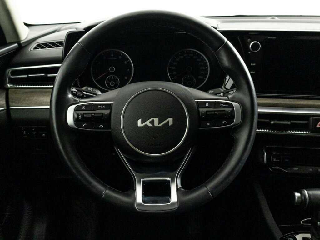 Kia K5 2022 года с пробегом. Фото: #23