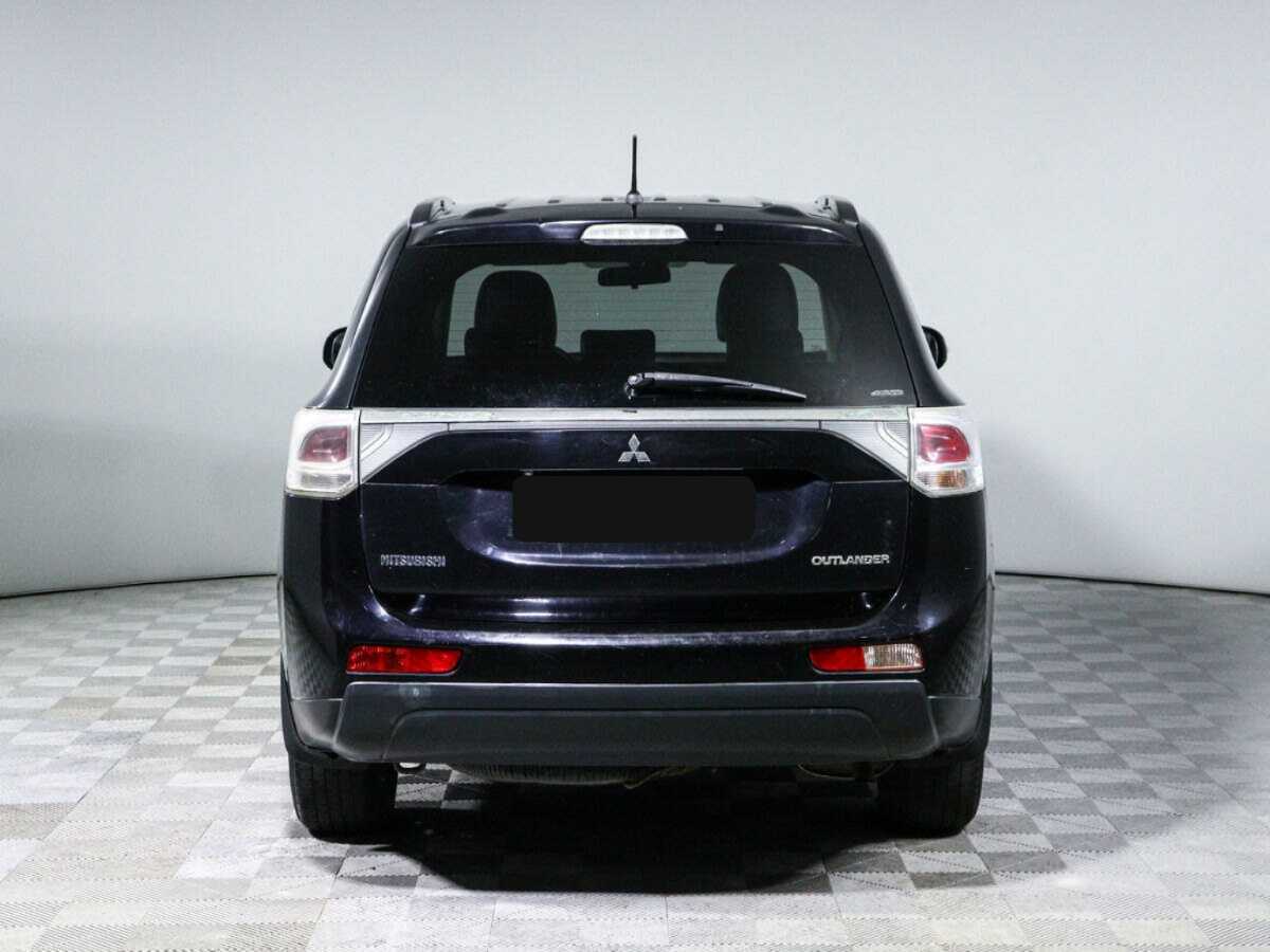 Mitsubishi Outlander 2012 года с пробегом. Фото: #4