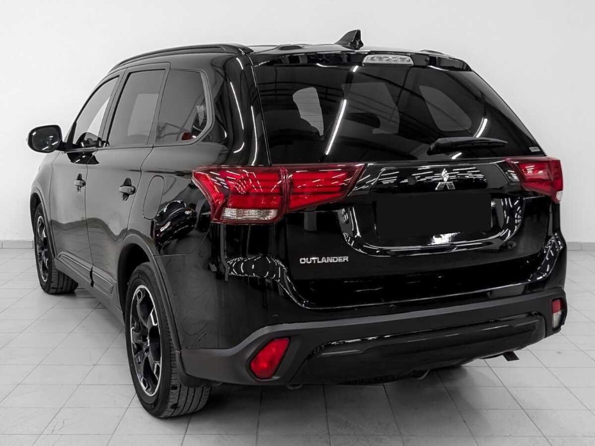 Mitsubishi Outlander 2021 года с пробегом. Фото: #6