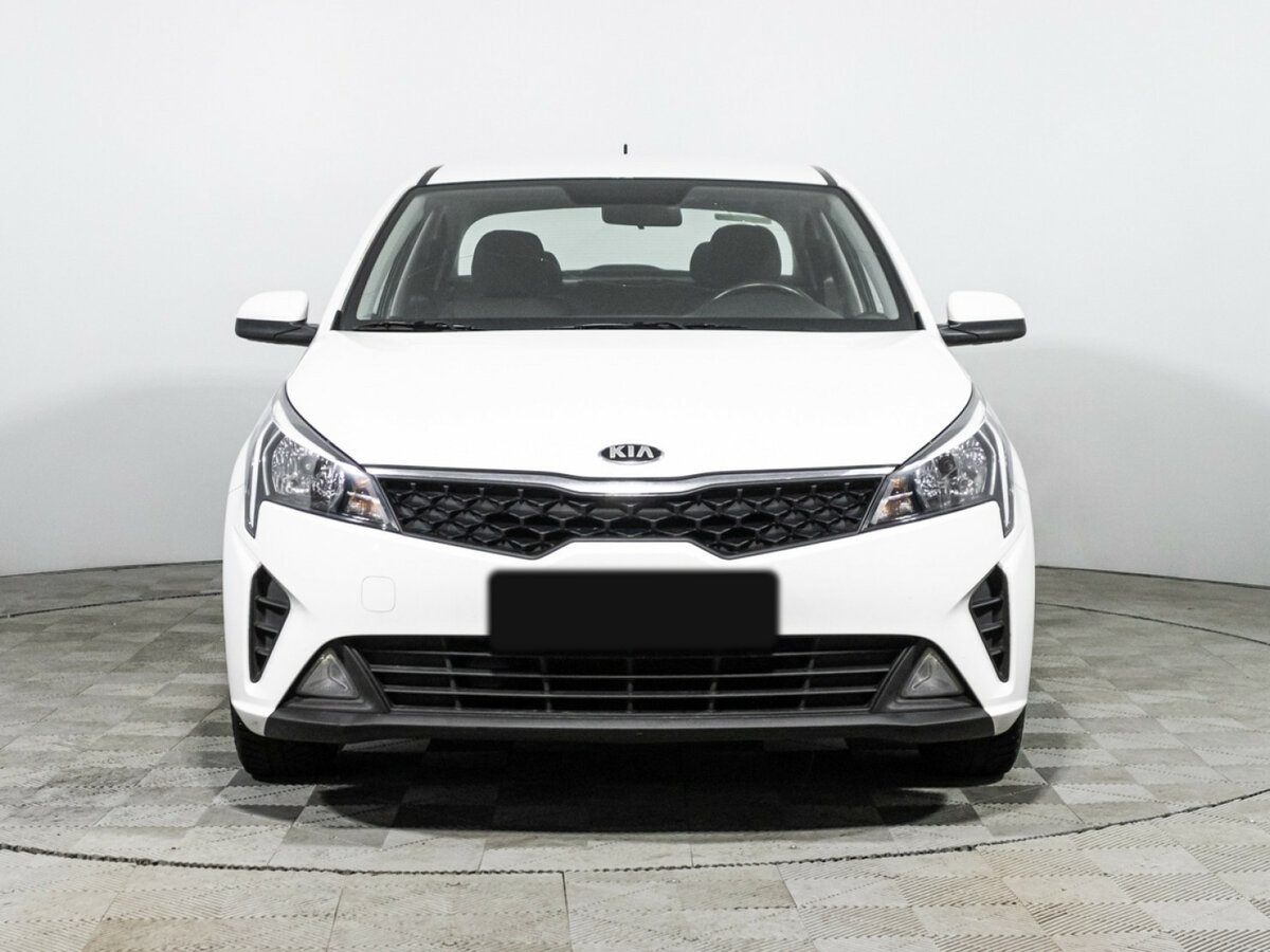 Kia Rio 2021 года с пробегом. Фото: #1