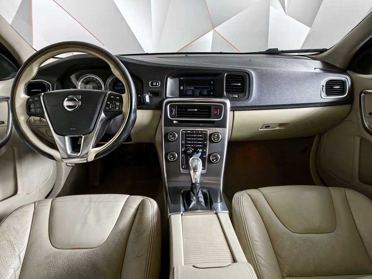Volvo S60 2013 года с пробегом. Фото: #9