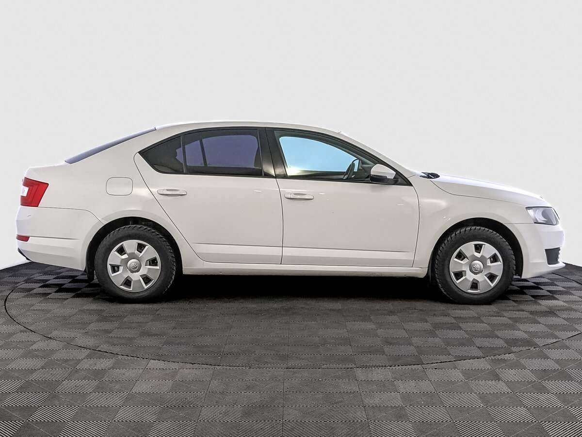 Skoda Octavia 2015 года с пробегом. Фото: #3