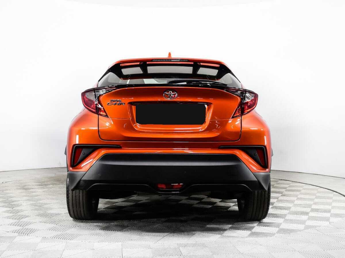 Toyota C-HR 2020 года с пробегом. Фото: #5