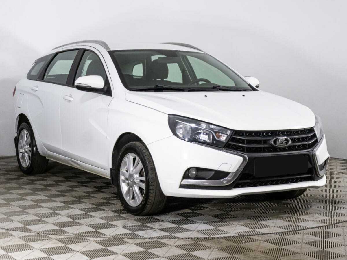 Lada (ВАЗ) Vesta 2017 года с пробегом. Фото: #2