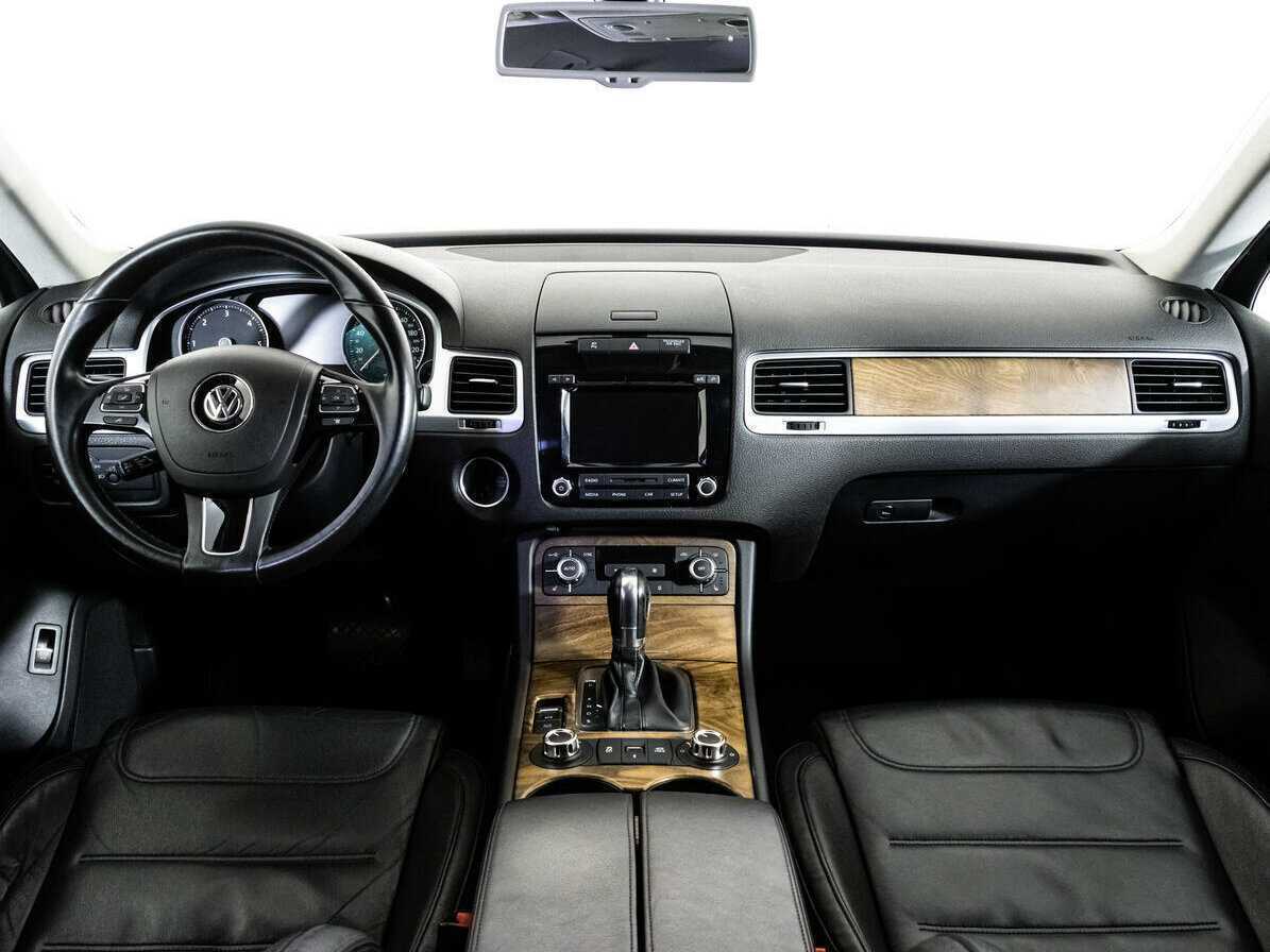 Volkswagen Touareg 2012 года с пробегом. Фото: #7