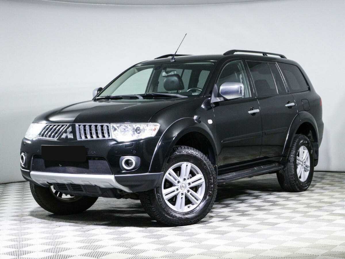 Mitsubishi Pajero Sport 2012 года с пробегом. Посмотреть фото