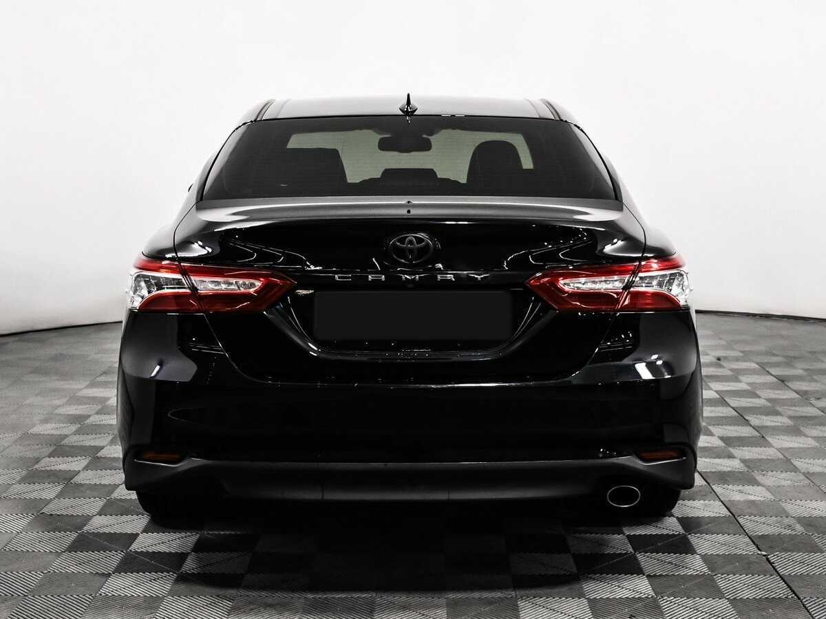 Toyota Camry 2019 года с пробегом. Фото: #5